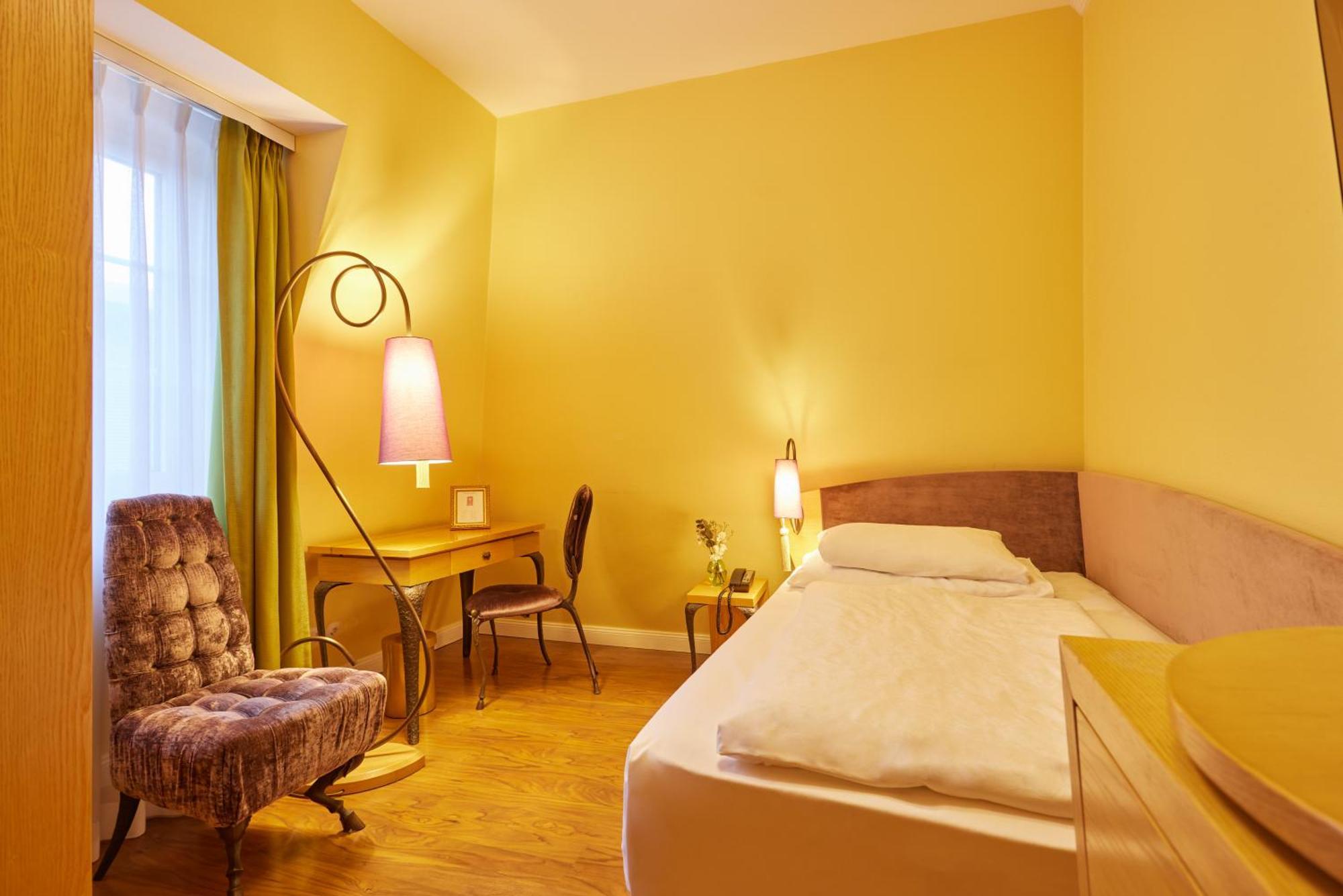 Classic Hotel Harmonie Кьолн Екстериор снимка