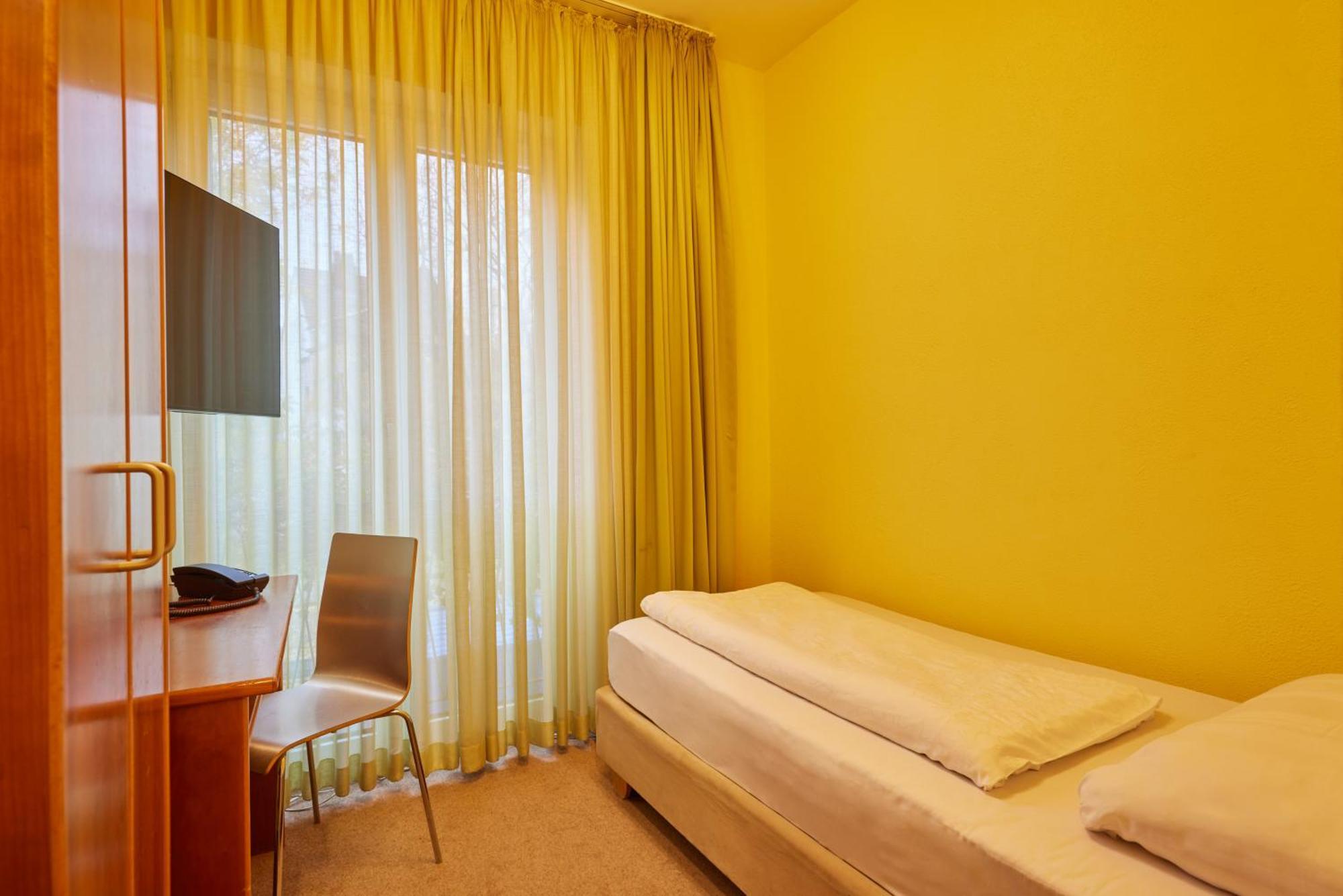 Classic Hotel Harmonie Кьолн Екстериор снимка