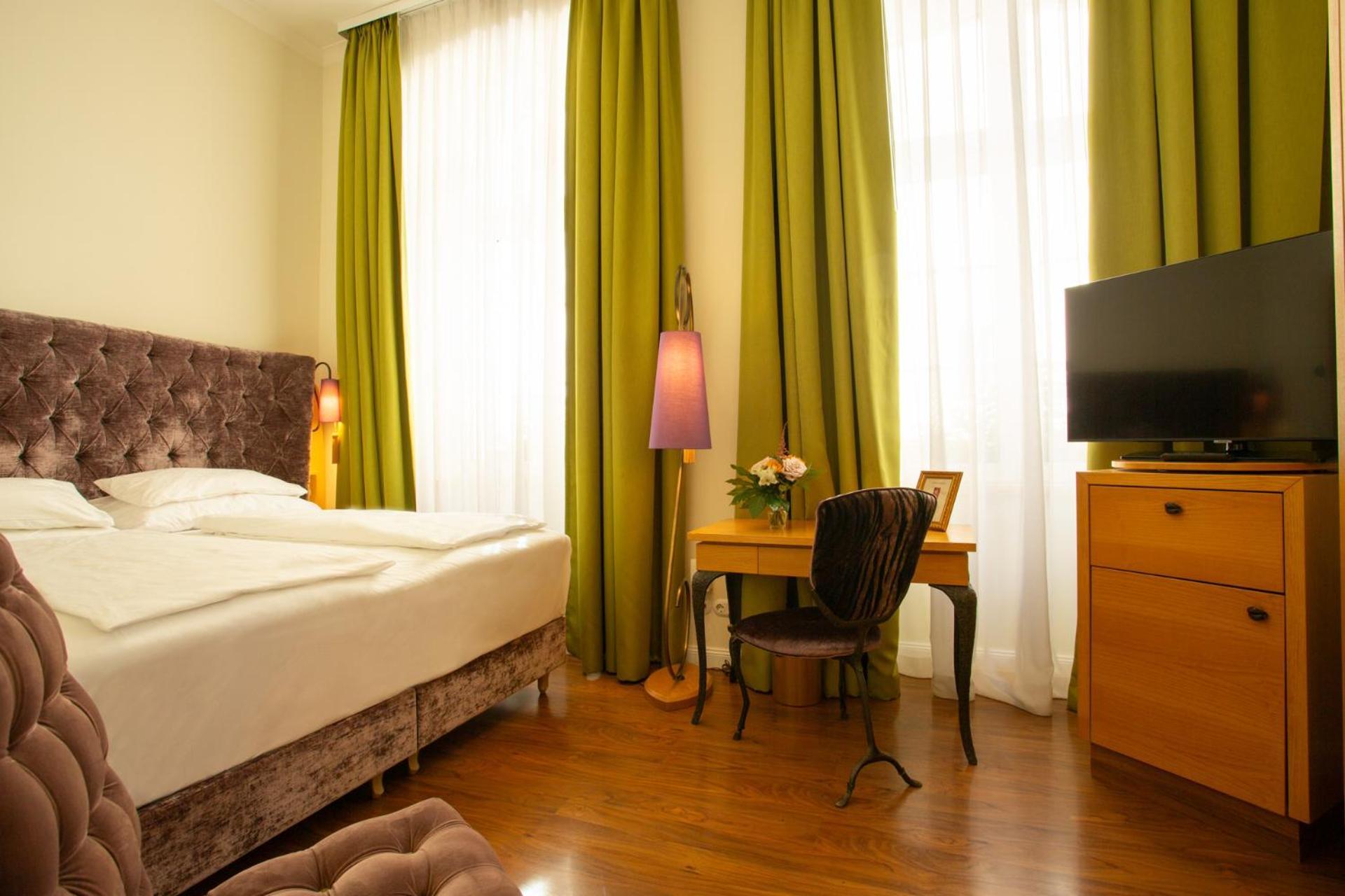 Classic Hotel Harmonie Кьолн Екстериор снимка